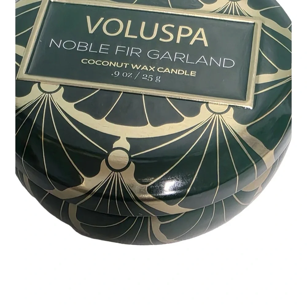 Voluspa Noble Fir‎ Garland Mini Tin Coconut Wax Candle 0.9oz Green Gold Art Deco